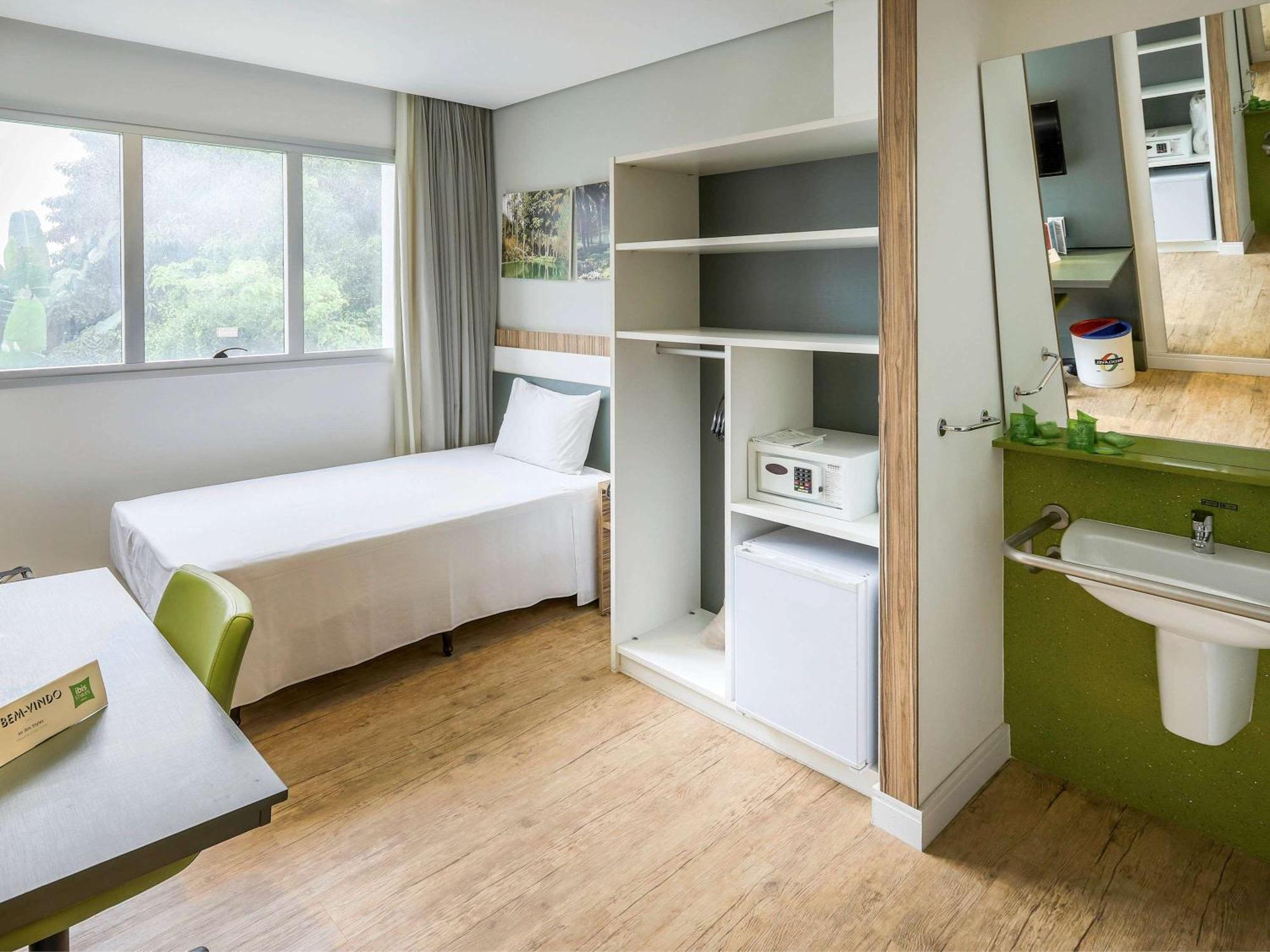 Hotel Ibis Styles Confins Aeroporto Lagoa Santa  Exterior foto
